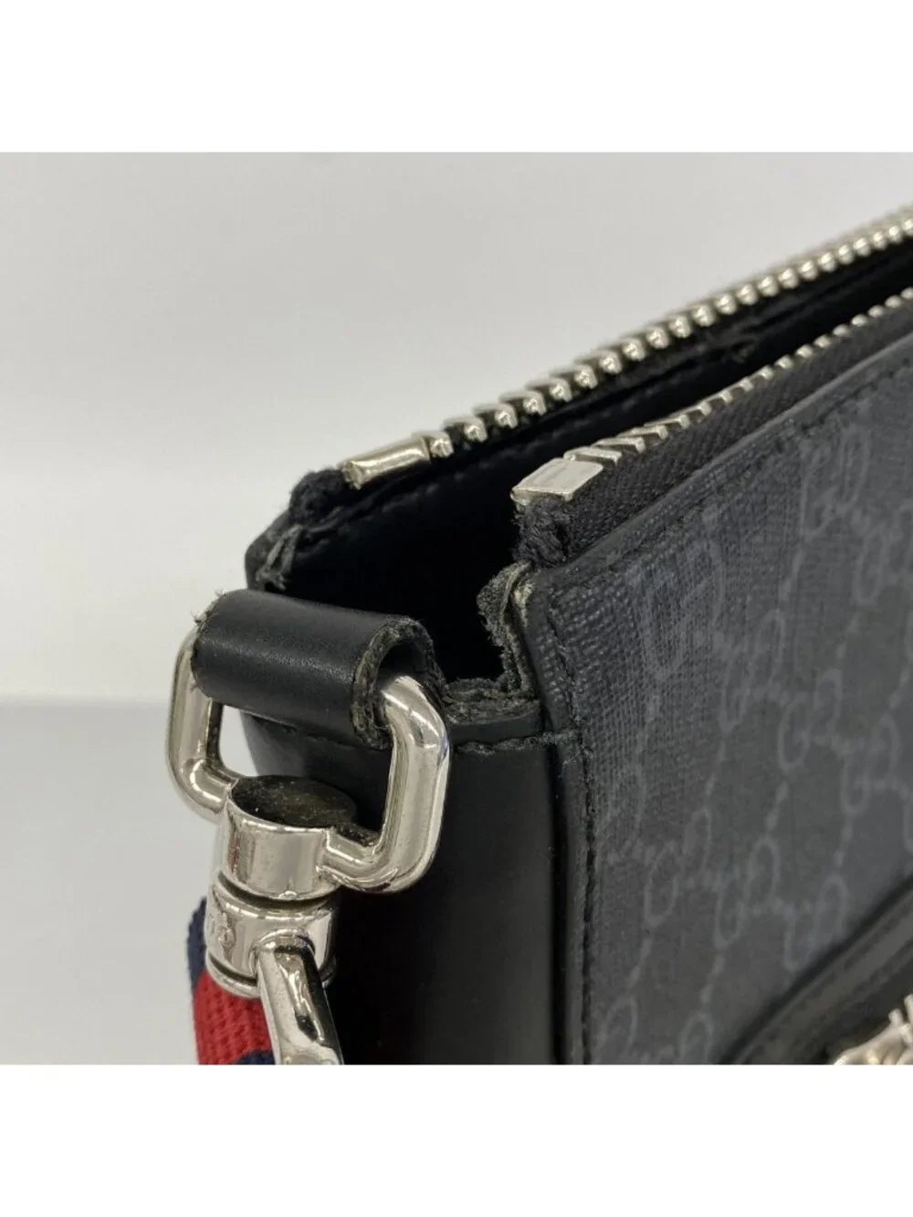 Gucci Shoulder Bag GG Supreme Black Silver